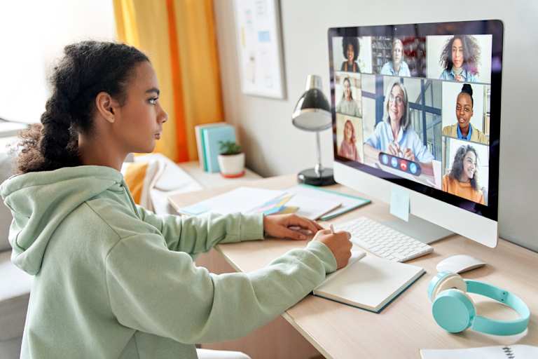 13 Zoom Etiquette Tips for Online Classes