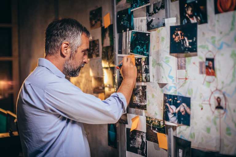 How to Become a Criminal Investigator