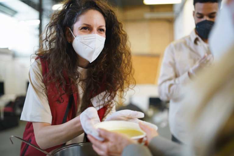 How to Become a Public Health Social Worker